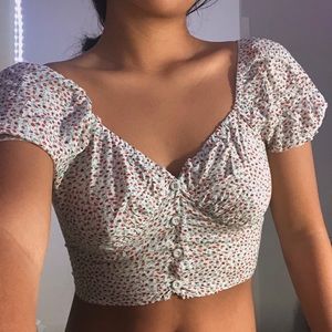 Princess Polly Floral Top!